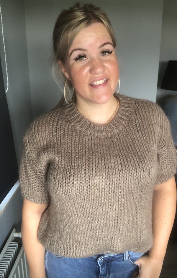 Bykimberley bruine trui met korte mouwen