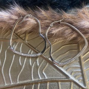 Oorbellen hart zilver diamant